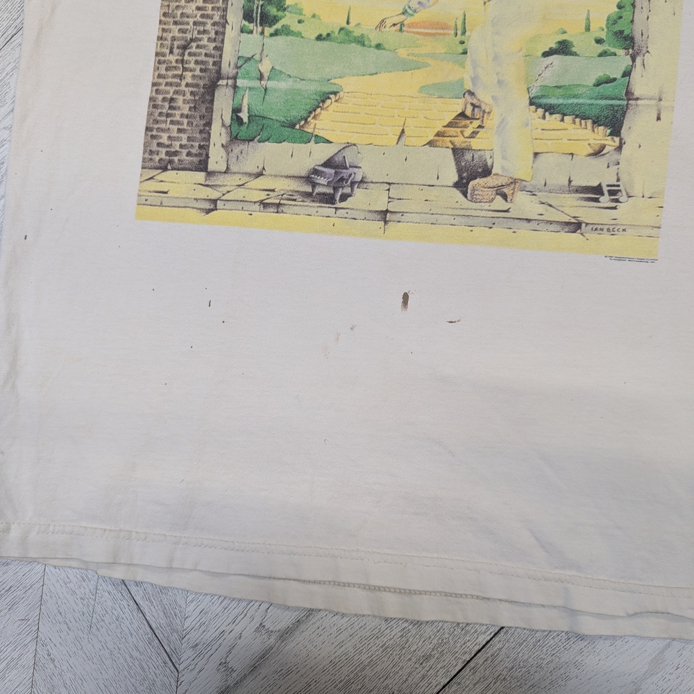 Vintage 1997 Elton John Elton John Goodbye Yellow Brick Rd Concert Tee Size L - Picture 4 of 13